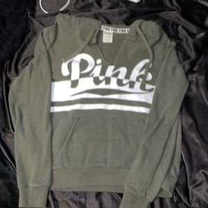 V-Line light weight sweater with hood, Size: S